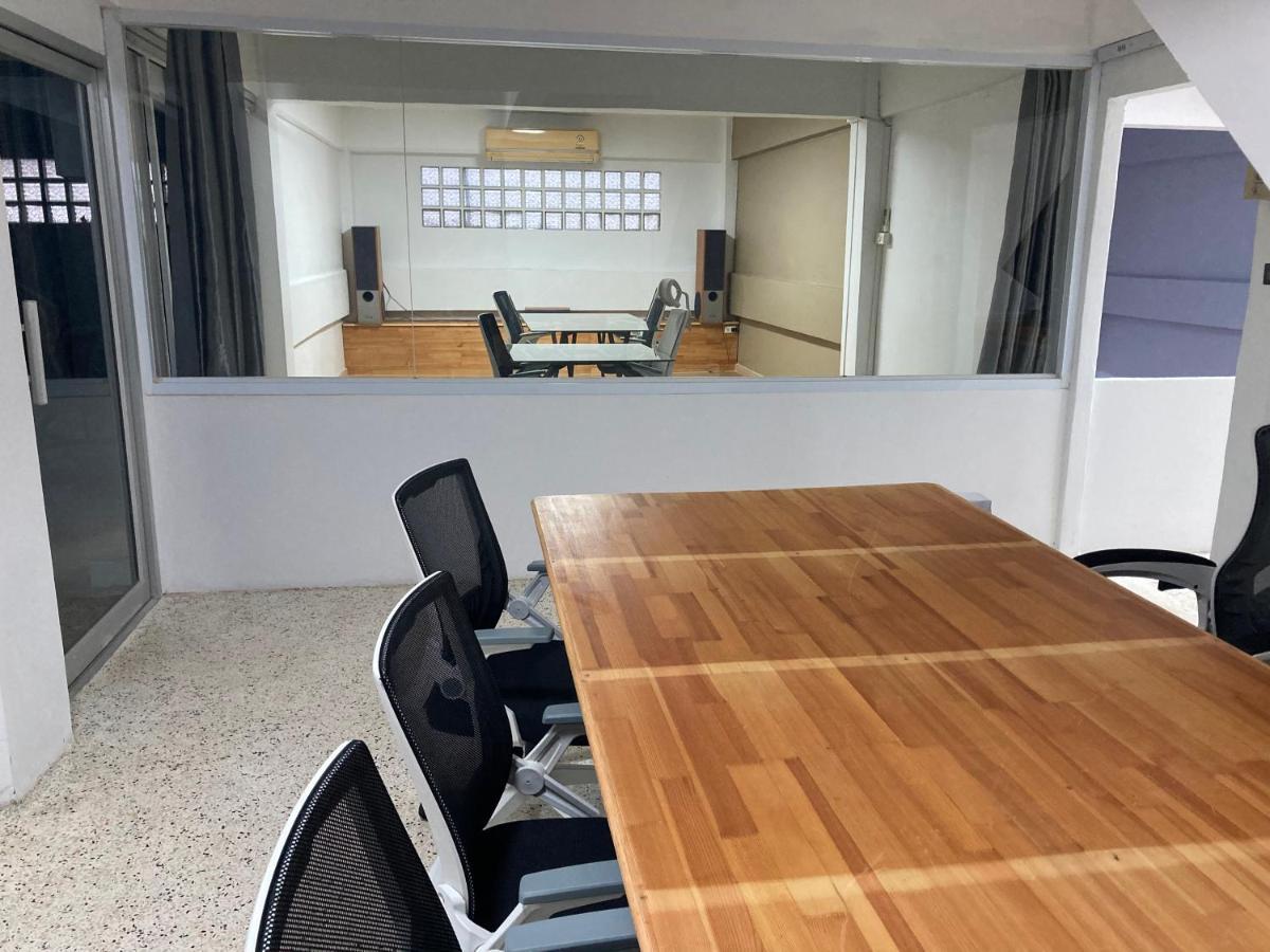 Готель Moocoworking Лей Екстер'єр фото